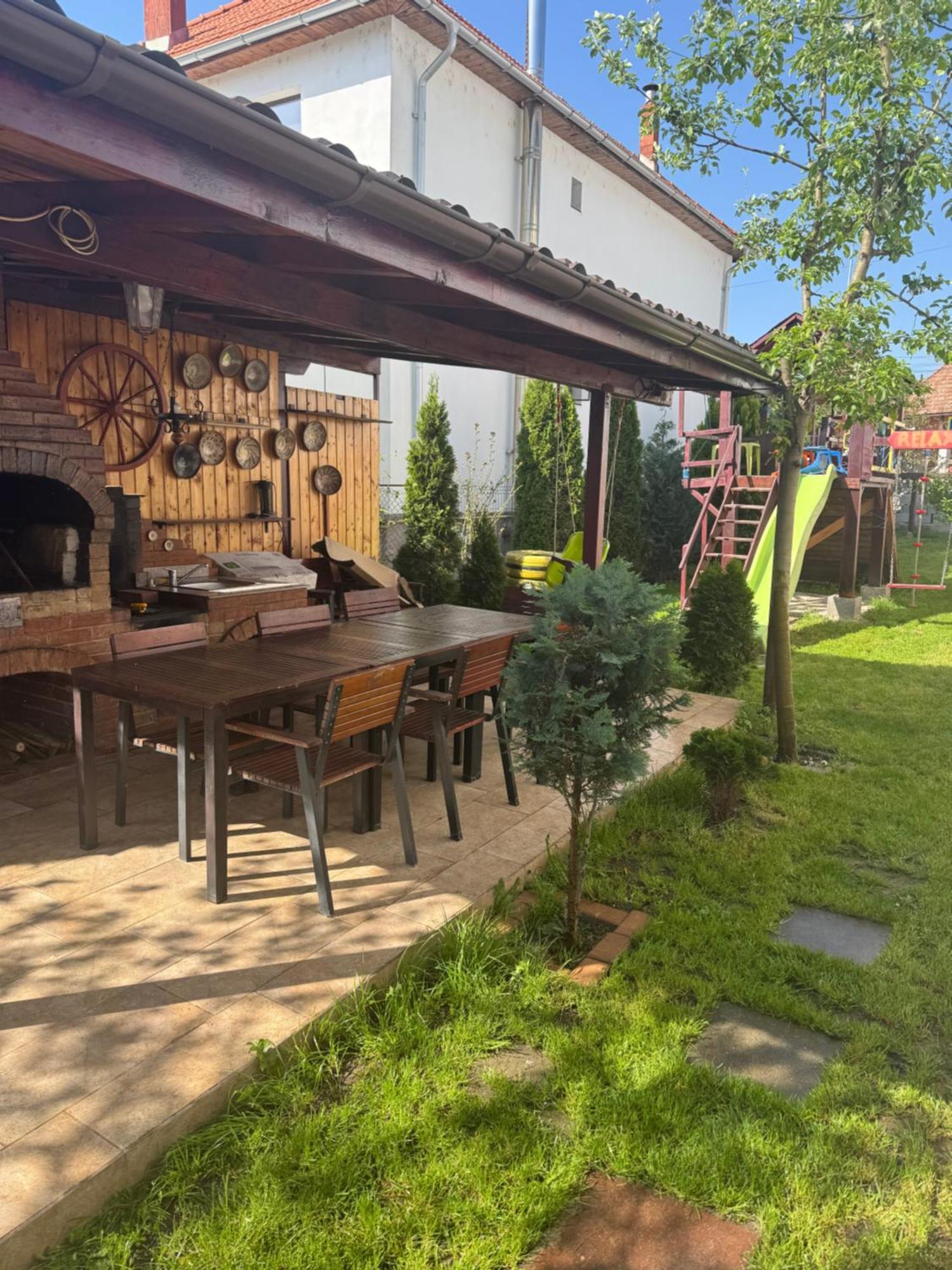 Pensiunea Casa Rica Călimăneşti Extérieur photo