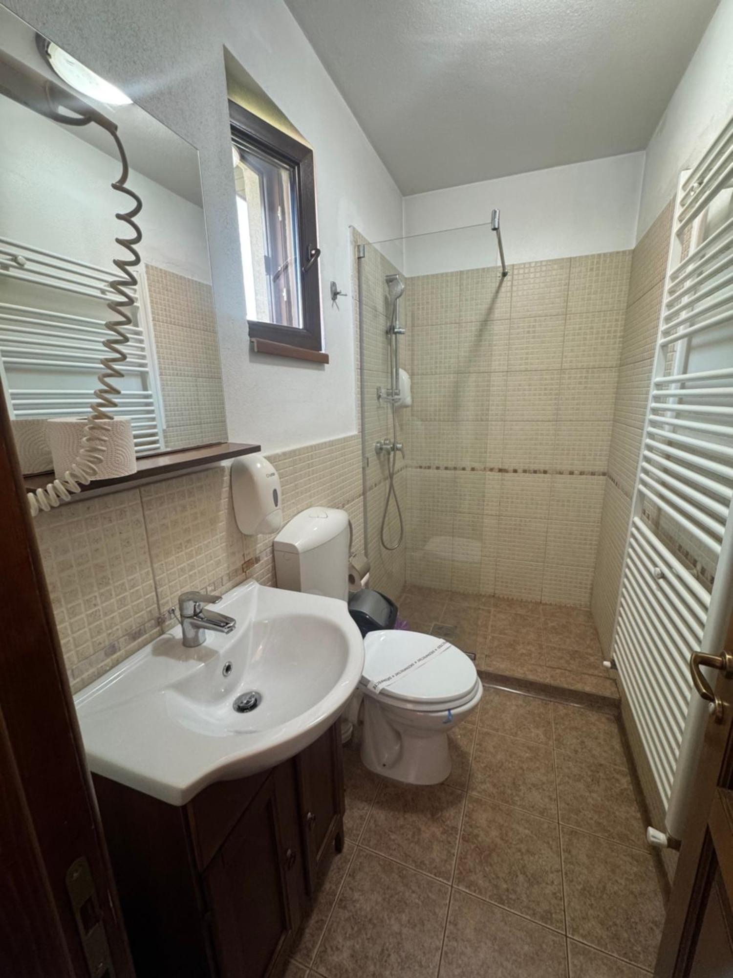 Pensiunea Casa Rica Călimăneşti Extérieur photo